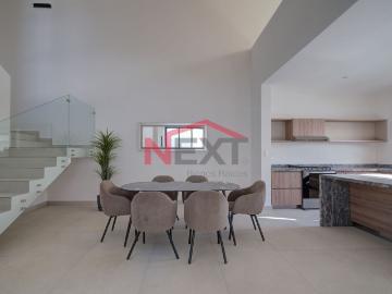 Casa en Renta en Saltillo, Los Siller,, 3 recámaras, 3.5 baños, 200.00 m2 terreno, 200.00 m2 construcción