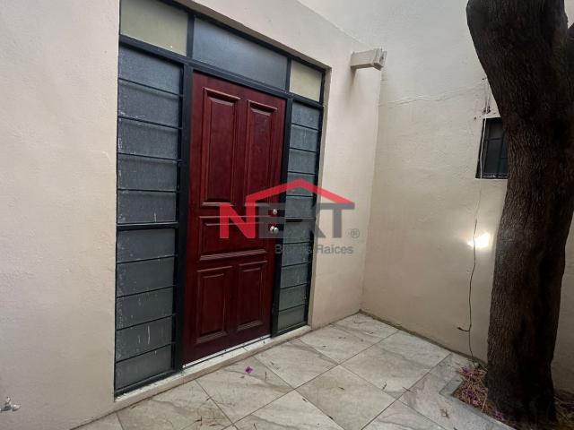 Casa en Renta en Saltillo, Residencial los Parques,, 2 recámaras, 2.0 baños, 100.00 m2 terreno, 110.00 m2 construcción