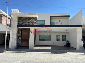 Casa en Renta en Saltillo, Residencial los Reales,, 3 recámaras, 2.0 baños, 280.00 m2 terreno, 220.00 m2 construcción