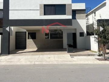 Casa en Renta en Saltillo, Sorrento,, 3 recámaras, 3.5 baños, 170.00 m2 terreno, 200.00 m2 construcción
