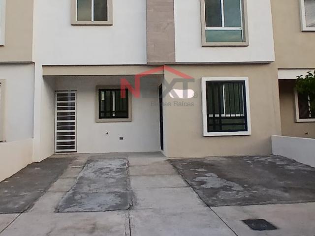 Casa en Renta en Saltillo TODOS SALTILLO, Valle de los Almendros,, 3 recámaras, 1.0 baños, 86.17 m2 terreno, 105.00 m2 construcción