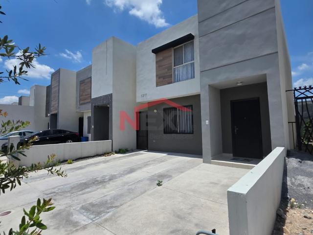 Casa en Renta en Saltillo, Villas Castellana,, 3 recámaras, 2.0 baños, 110.00 m2 terreno, 138.00 m2 construcción