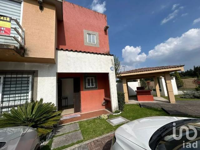 Casa en Renta en San Mateo Otzacatipan, Toluca, Estado de México