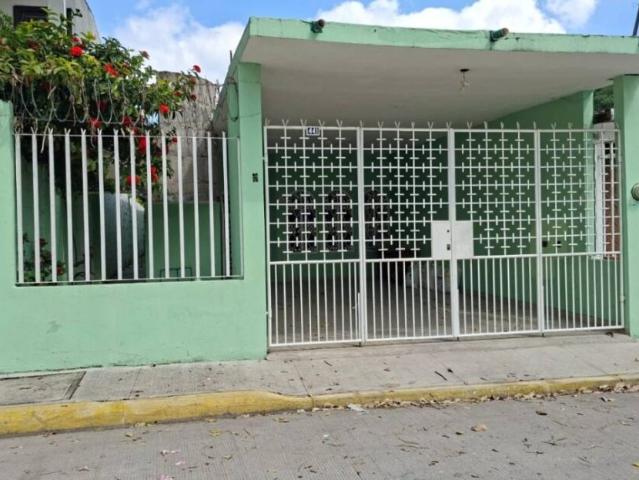 CASA EN RENTA EN SANTA AMALIA, COMALCALCO, TABASCO