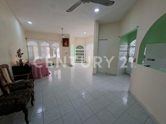 CASA EN RENTA EN SANTA AMALIA, COMALCALCO, TABASCO