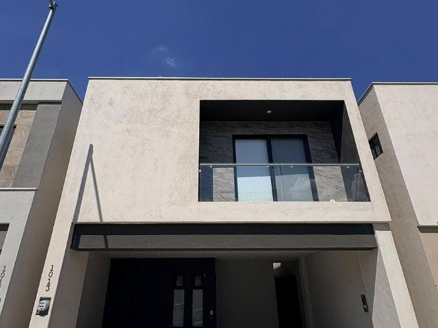 Casa en renta en Santa Catarina
