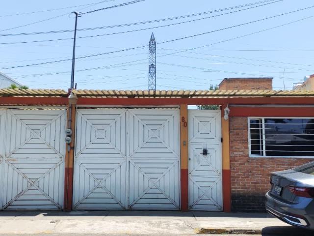 Casa en Renta en Santa Elena, San Mateo Atenco, Estado de México