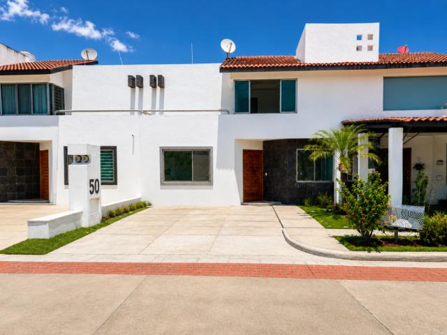 Casa en renta en Santa Teresa, Ixtacomitan, Tabasco Amplia y bien ubicada
