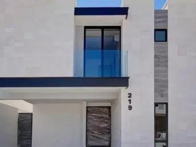 Casa En Renta En Seterra Saltillo | 4 Recámaras | Ideal Para