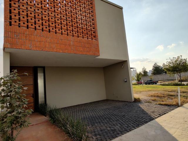 Casa en renta en Soaré III, con roof top