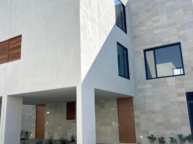 CASA EN RENTA EN SOPHÍA DISTRITO