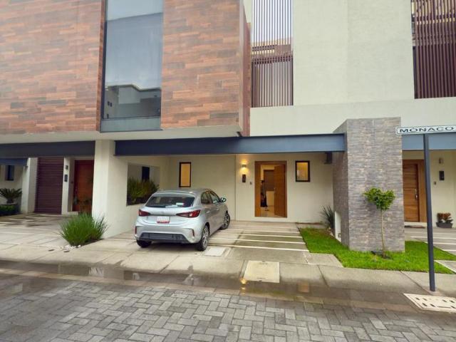 Casa en Renta en Toluca, San Mateo Atenco, Plaza Sendero