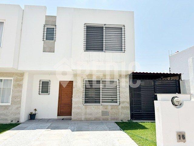CASA EN RENTA EN TRES CANTOS CON 3 HAB. Y JACUZZI