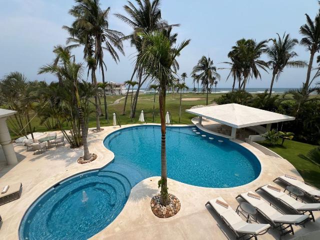 CASA EN RENTA EN TRES VIDAS ACAPULCO