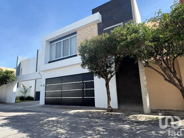 Casa en Renta en Trojes de San Cristóbal, Jesús María, Aguascalientes