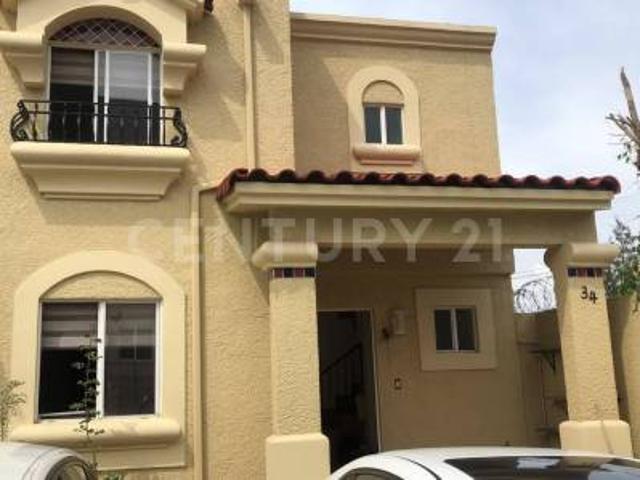 Casa en renta en Urbi Hacienda Balboa, Cuautitlán Izcalli