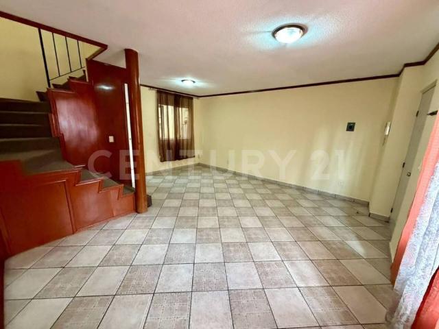 Casa en renta en Urbi Quinta Montecarlo, Cuautitlán Izcalli