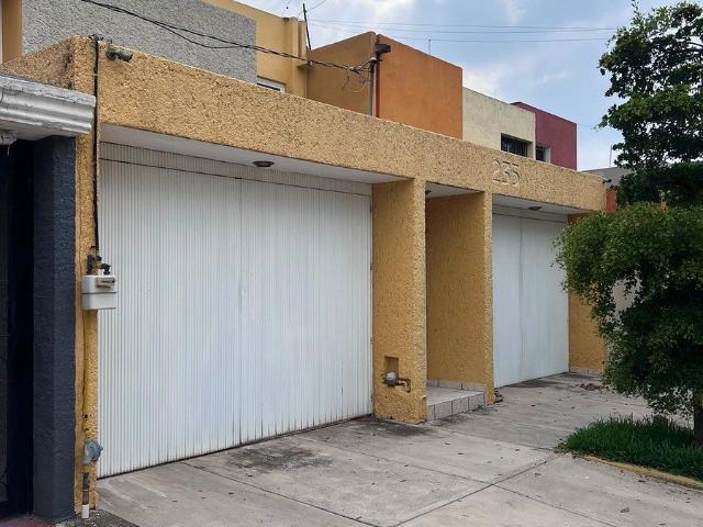 casa en renta en vallarta la patria