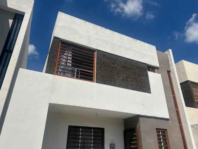 Casa en renta en Valle Azul, Apodaca, Nuevo León