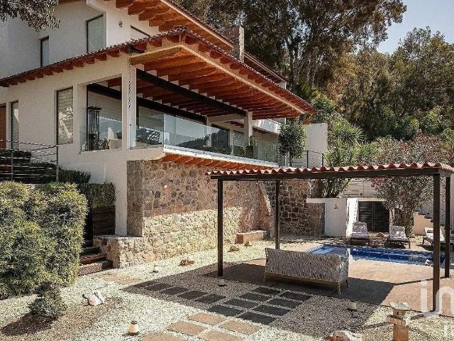 Casa en Renta en Valle de Bravo, Valle de Bravo, Estado de México