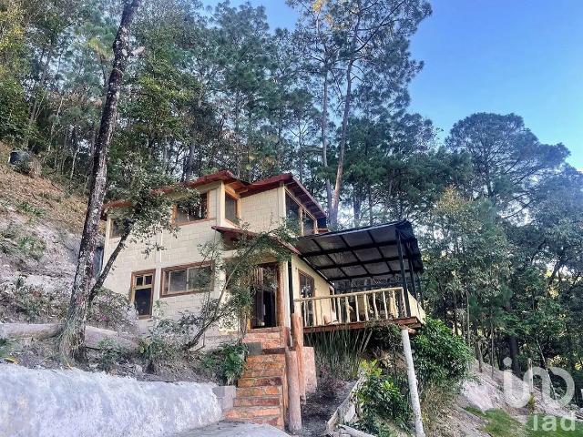 Casa en Renta en Valle de Bravo, Valle de Bravo, Estado De México