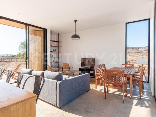 CASA EN RENTA EN VALLE DE GUADALUPE, ENSENADA B.C