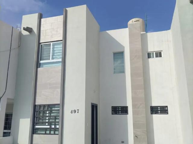Casa amueblada en renta en Valle de los Almendros Sector I