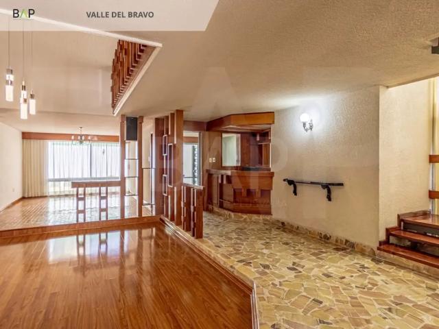 Casa en renta en Valle del Campestre, León, Guanajuato
