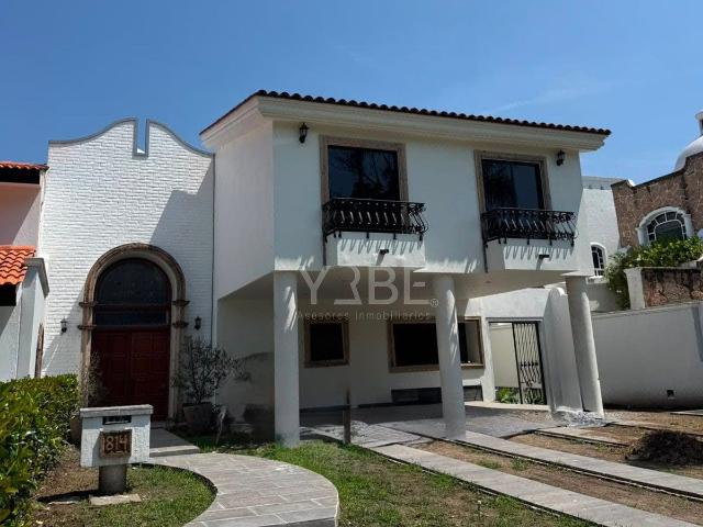 Casa en renta en Valle Real