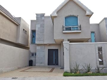 Casa en RENTA en Villa Alta