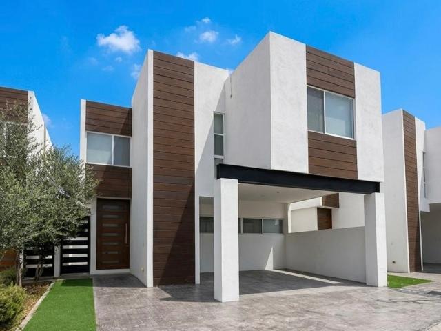 CASA EN RENTA EN VILLA BLANCA