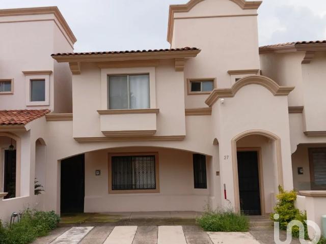 Casa en Renta en Villa California, Tlajomulco de Zúñiga, Jalisco