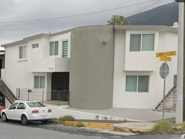 Casa en RENTA en VILLA DEL RÍO/Contry/zona TEC