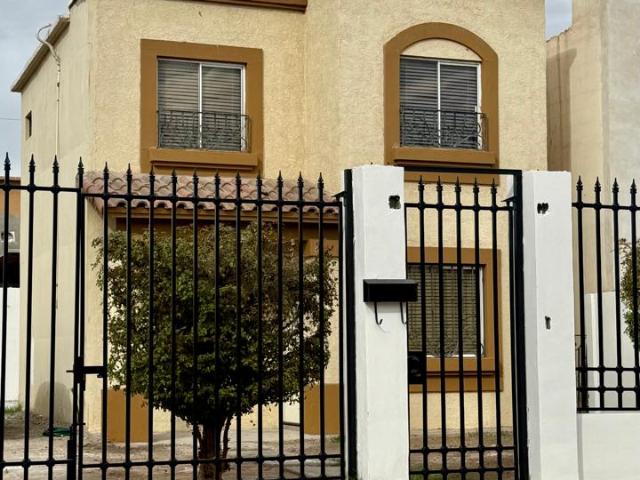 CASA EN RENTA EN VILLA TOLEDO I