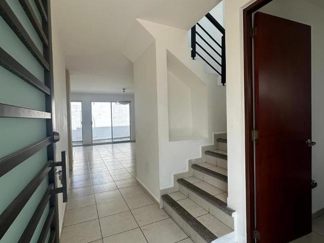 Casa en renta en Villafranca Residencial