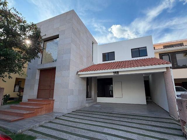 Casa en Renta en Villantigua
