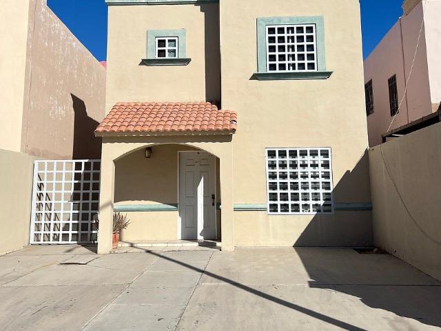 Casa en renta en Villas del Encanto