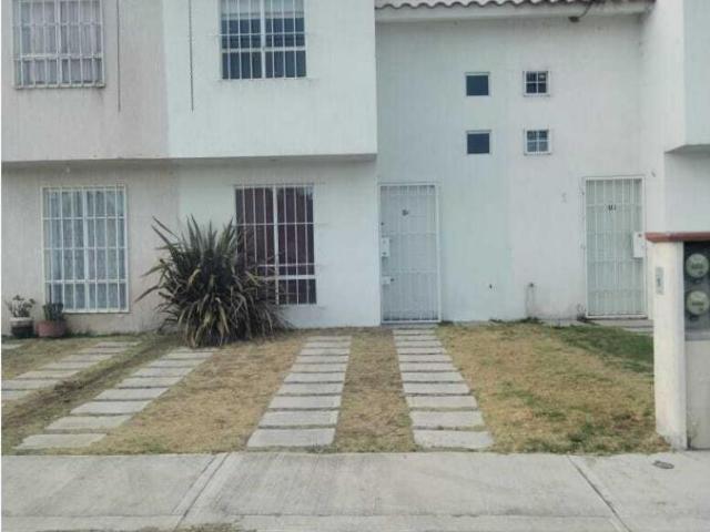 Casa en renta en Villas del Sauce, San Antonio la Isla, México