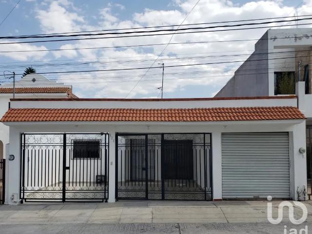 Casa en Renta en Villas del Pedregal, San Luis Potosí, San Luis Potosí