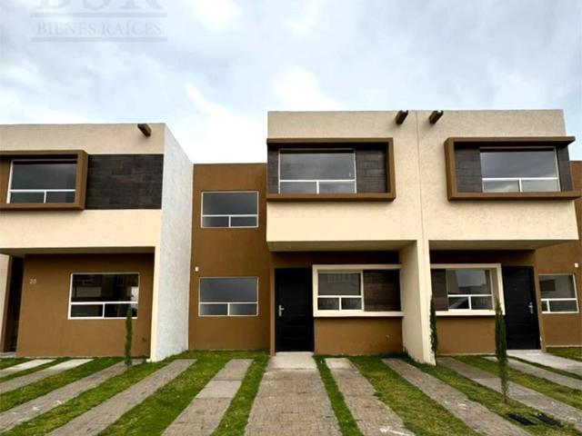 CASA EN RENTA EN VILLAS SAN FERNANDO CALIMAYA ESTADO DE MEXICO