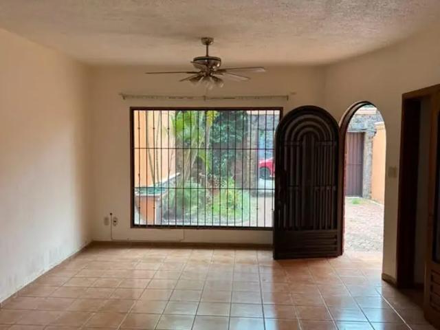 Casa en renta en Vista Hermosa, Cuernavaca, Morelos