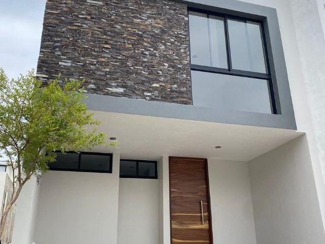 Casa en RENTA en Vitana Residencial