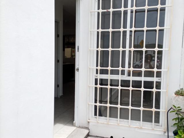 CASA EN RENTA EN VIÑEDOS, EN SANTIAGO DE QUERÉTARO, QUERÉTARO