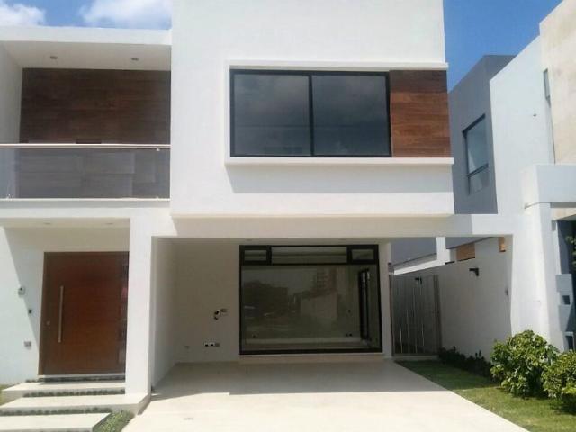 CASA EN RENTA EN ZAPOPAN JAL. ZONA REAL  LA TOSCANA