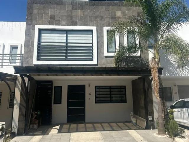Casa en Renta en Zona Cementos Atoyac, Puebla, Puebla