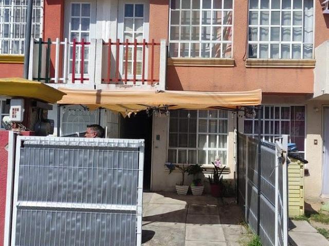 Casa en Renta en 3era Cda de Bosques de Brasil, Los Heroes Bosques