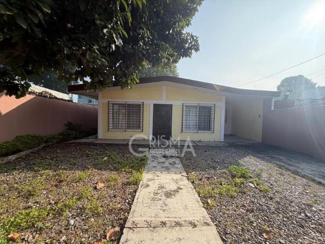 Casa en renta Enrique Rodríguez Cano, Tuxpan, Veracruz