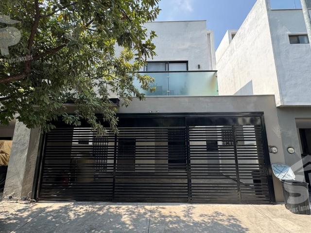 Casa en Renta Equipada en Dominio Cumbres Garcia N.L