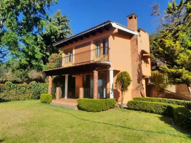 Casa en renta Escuela Telesecundaria Nicolás Bravo, San Gabriel Ixtla, Valle De Bravo, México, 51219, Mex