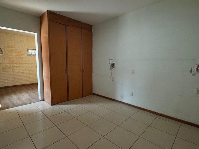 Casa en Renta | Espacios Amplios y Gran Jardín | Valdepeñas